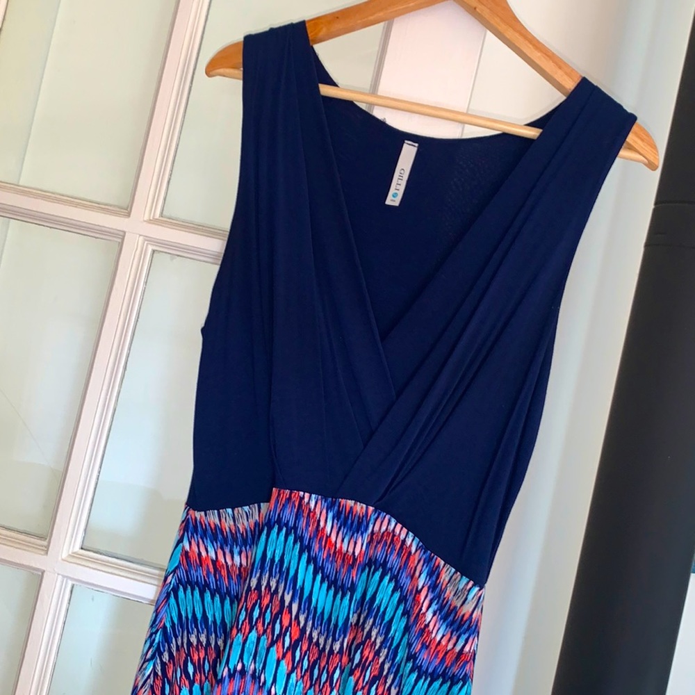Womens size Large Maxi dress by Gili navy blue top and colorful bottom.